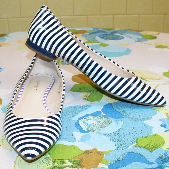 Nine West Shoes - Nine West Navy & White Striped Pointed Flats